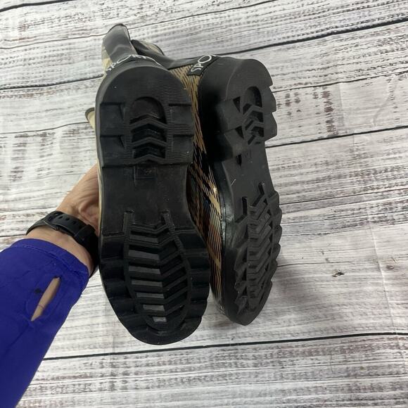 Sporto AMY Rubber Rain Duck Boots size 6 Black Tan Blue Plaid Calf Any Weather - Picture 10 of 11